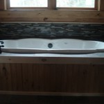 Tub surround 12/10
